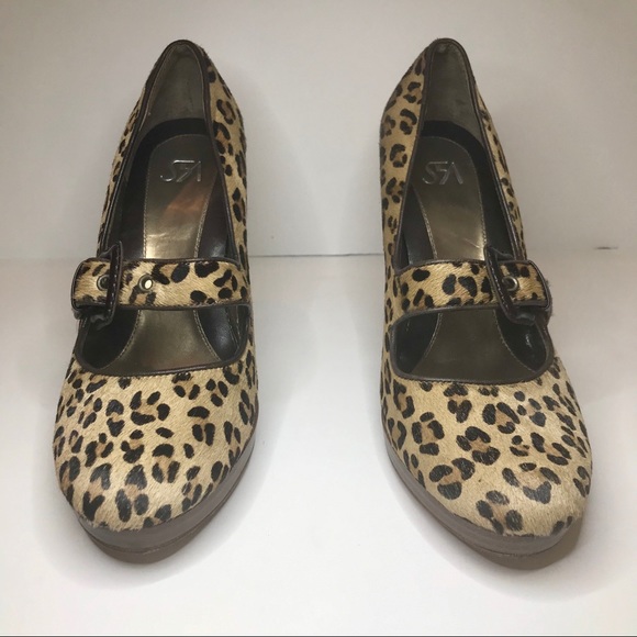 Saks 5th Ave Vintage Pony Fur Mary Jane Pumps - Picture 1 of 6
